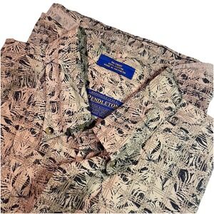 Pendleton Hiker Shirt Mens Large Multicolor Short Sleeve Button Up EUC